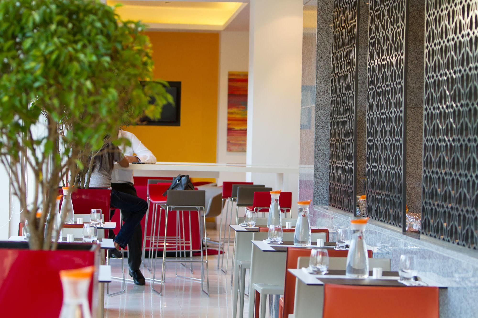 Отель Ibis Chennai Sipcot - An Accor Brand Экстерьер фото